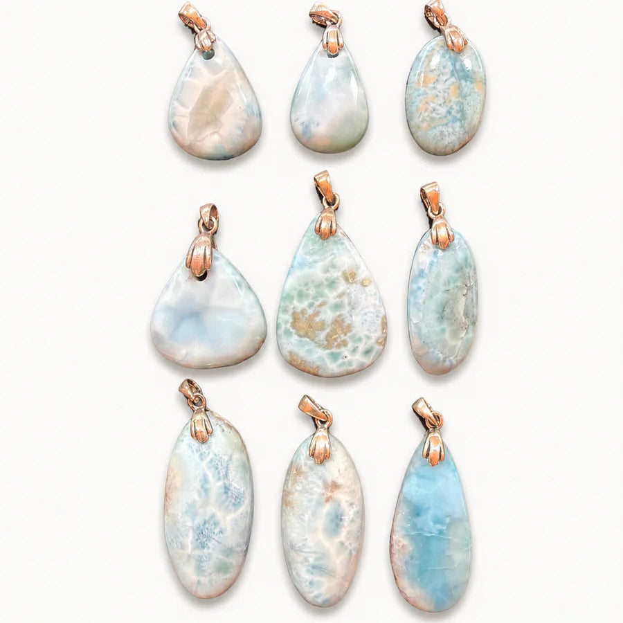 Colgante larimar con enganche – Serenidad y comunicación
