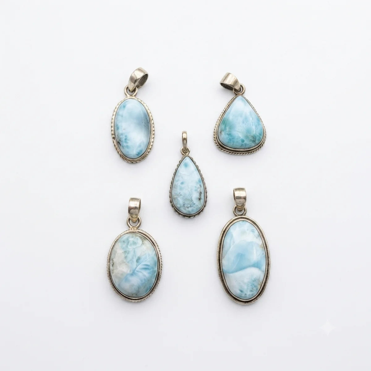 Colgante larimar engarzado – Serenidad y comunicación