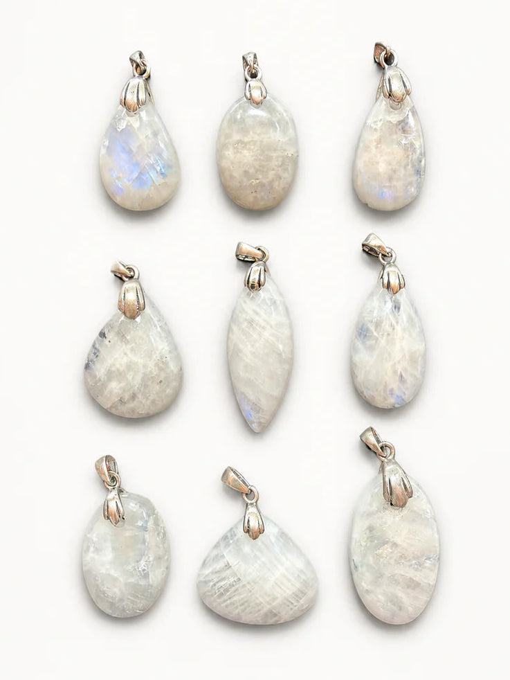 Colgante piedra luna con enganche – Intuición y feminidad