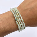 Pulsera prehnita 4mm facetada – Calma y sanación