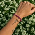 Pulsera Rubí Zoisita – vitalidad y crecimiento en IMILLA. Minerales naturales y piezas con intención para energía y  conexión diaria.
