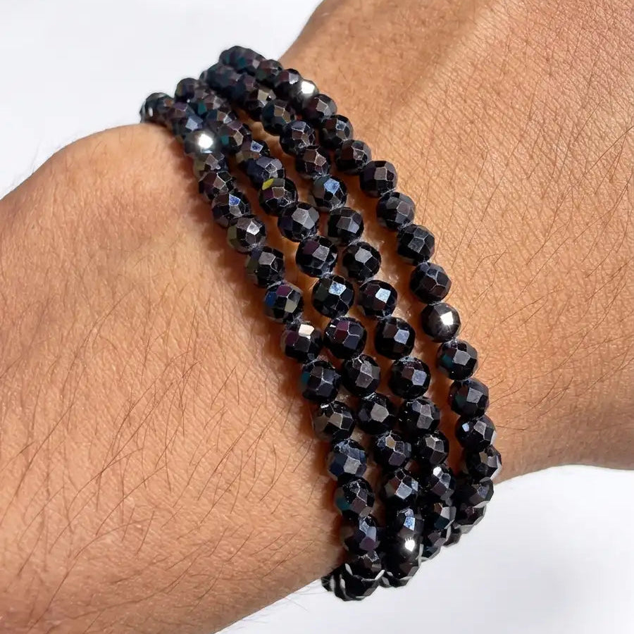 Pulsera turmalina negra 4mm facetada – Protección y anclaje