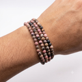 Pulsera rodonita 4mm – Amor y equilibrio