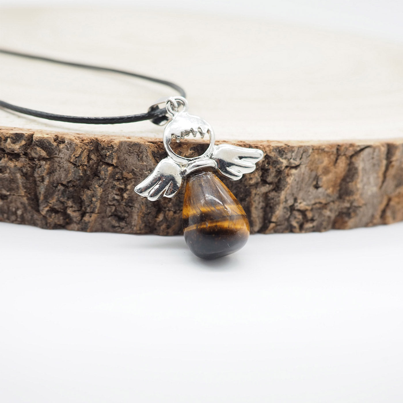 Colgante ojo de tigre ángel – Protección y confianza