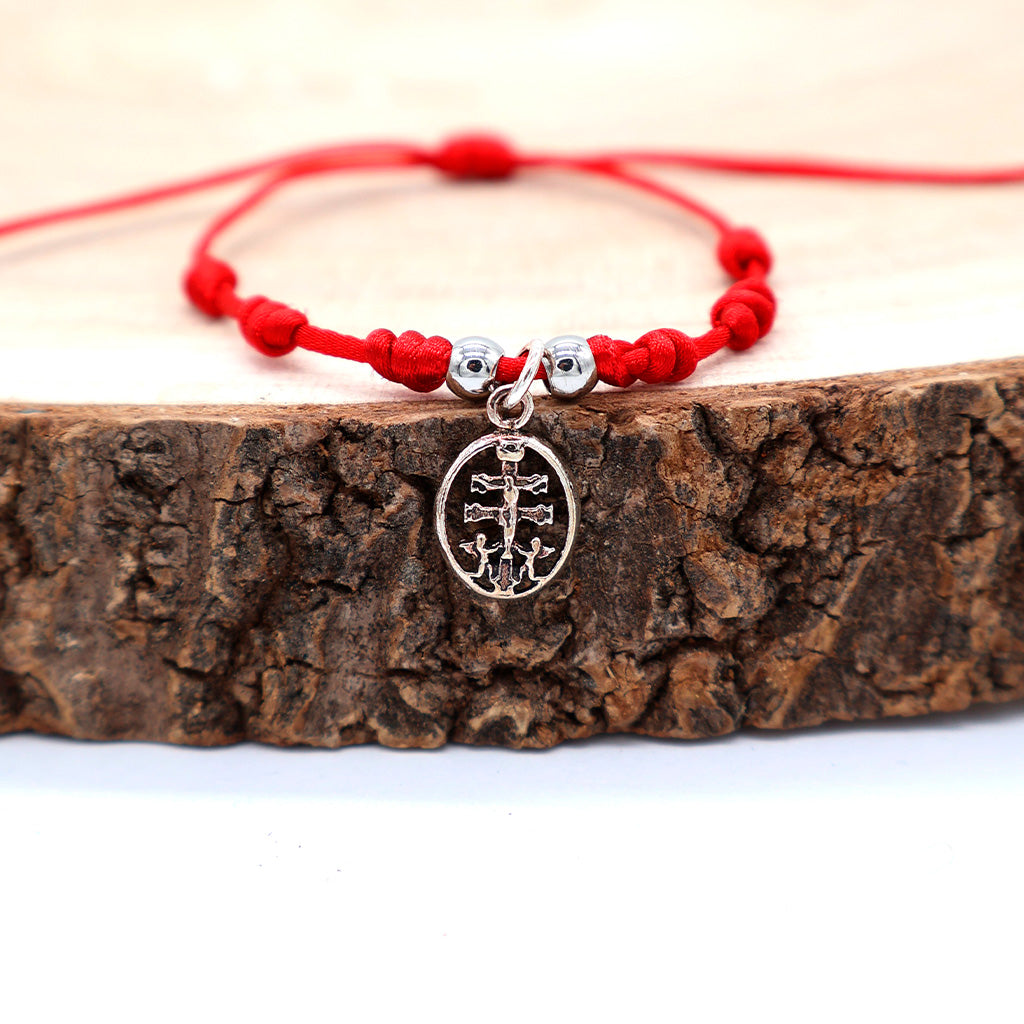Pulsera roja cruz de Caravaca 7 nudos