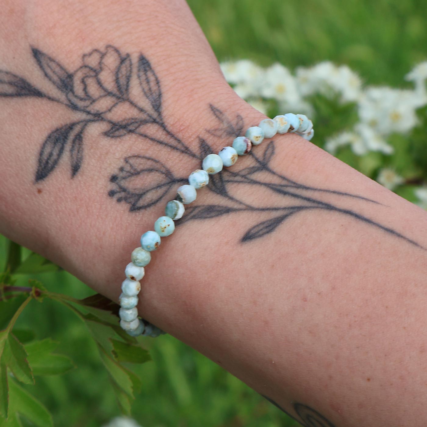 Pulsera larimar 4mm facetada – Serenidad y comunicación