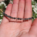 Pulsera prehnita 4mm – Calma y sanación
