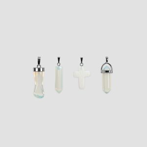 Colgante de Opalina: Higa, Punta , Cruz y Punta con metal brass