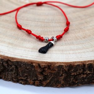 mano-azabache-asturiano -de-plata